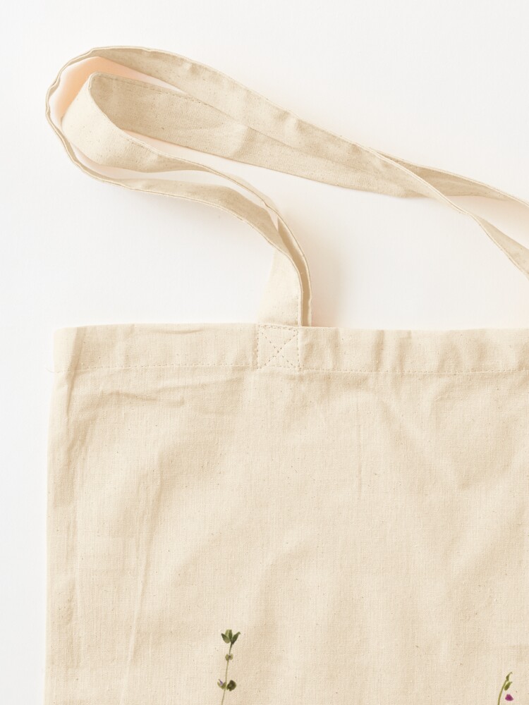 https://ih1.redbubble.net/image.1102259147.0387/ssrco,tote,cotton,canvas_creme,detail,tall_portrait,750x1000-bg,f8f8f8.1.jpg