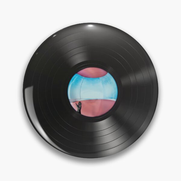 Fine Line Vinyl v2 Badge