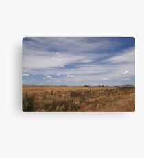 Classic country ... Harvest on Daudauman Road Canvas Print