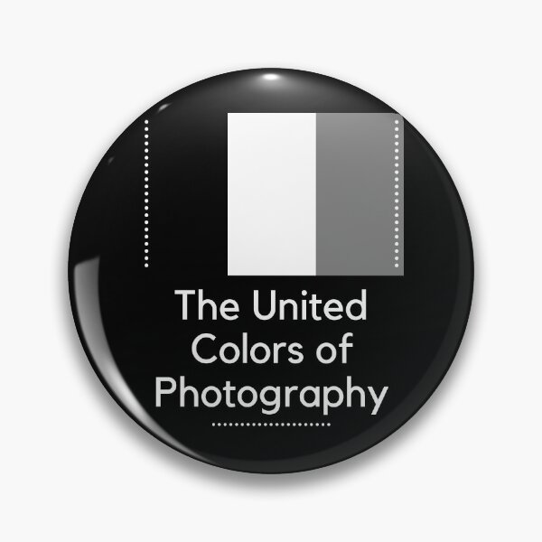 Artikelvorschau, Die vereinigten Farben der Fotografie weißer Text entworfen und verkauft von TWMBDesigns.