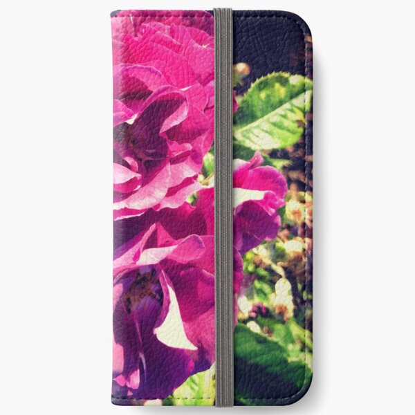 Garden roses - iPhone Wallet