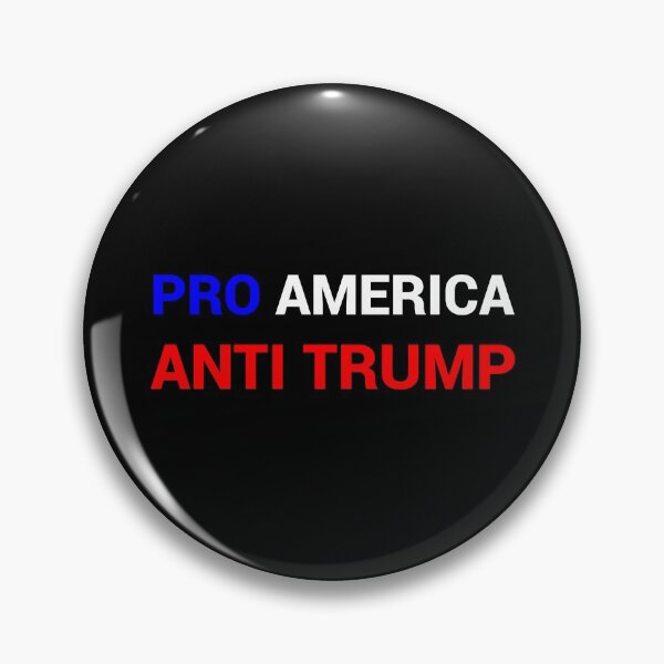 Vista previa del artículo con la obra «Pro Estados Unidos, anti Trump», diseñado y vendido por Gumless.