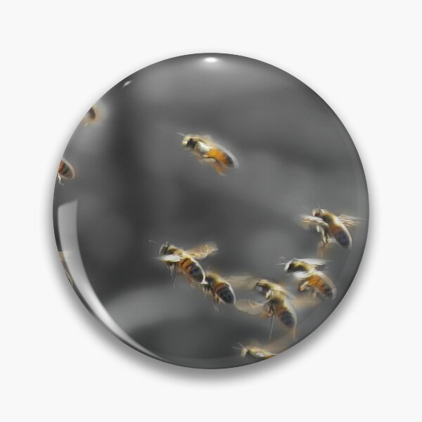 Artikelvorschau, Bees in Flight entworfen und verkauft von fsmithstudios.