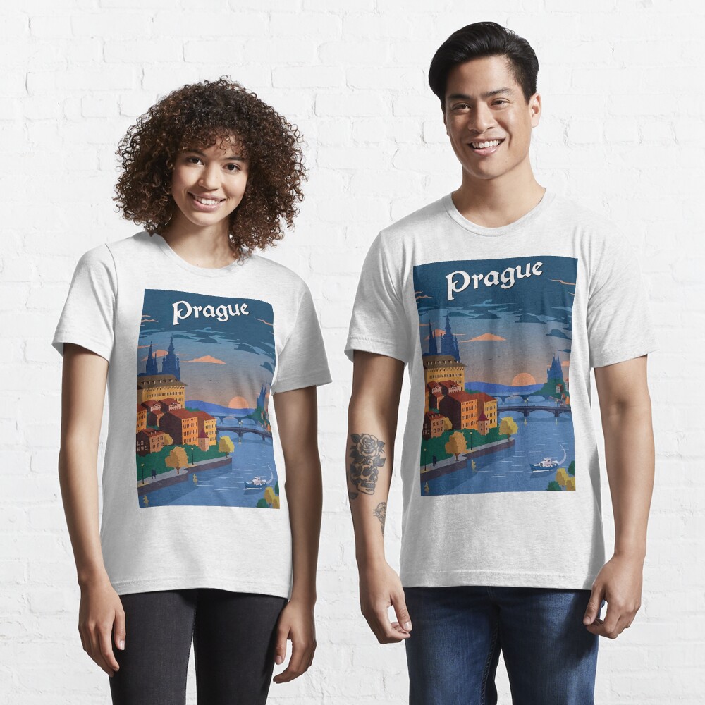 Aperçu de l'œuvre T-shirt essentiel créée et vendue par digitalvintage.