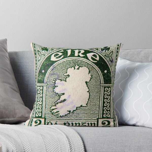 Artikel-Vorschau von Eire Irland Vintage alte Briefmarke, designt und verkauft von Onyria Art.