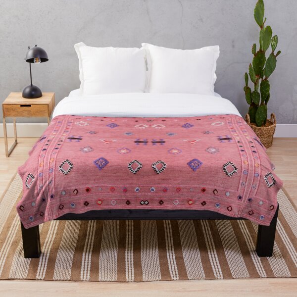Pink Oriental Traditional Moroccan Style Throw Blanket