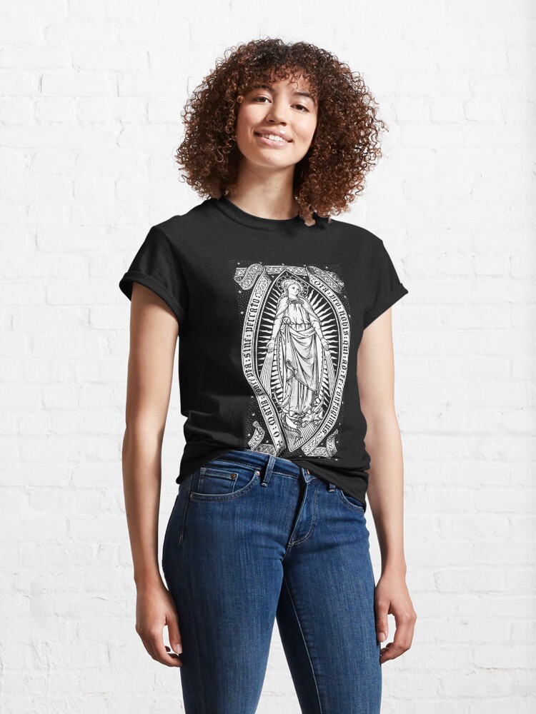 Discover Vintage Virgin Mary Engraving T-Shirt
