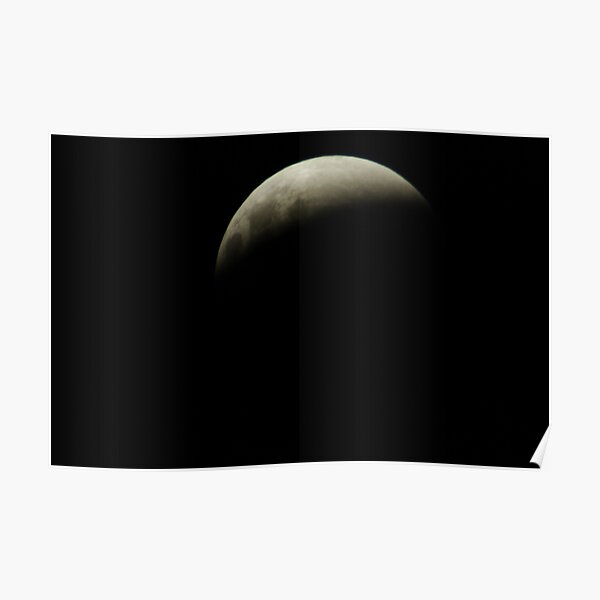 Just about gone, luna eclipse 10-12-2011 Poster