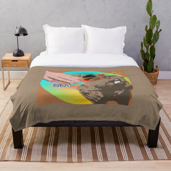 Smack the beaver! Throw Blanket