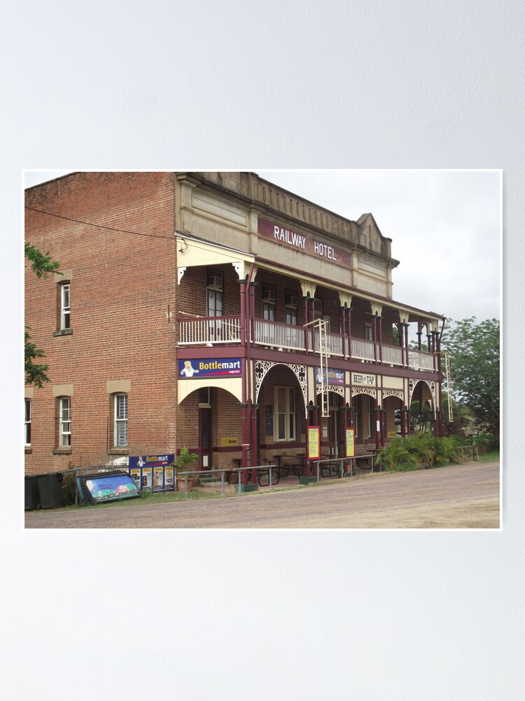 "Ravenswood Pub, Ravenswood, Queensland, Australia" Poster von myhobby