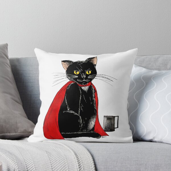 Karadoc the cat Throw Pillow