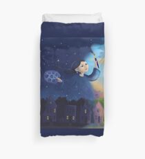 Night lady turns day into night Duvet Cover