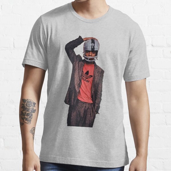 The artist Essential T-Shirt