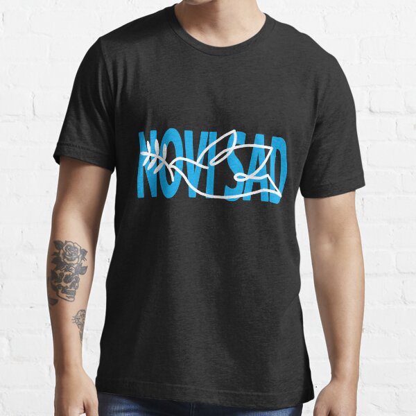 Novi Sad, golub simbol grada Essential T-Shirt