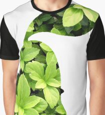 Chikorita used Razor Leaf Graphic T-Shirt