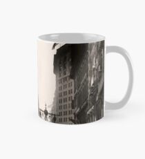 Taza Vintage Photograph of The NYC Flat Iron Building 2