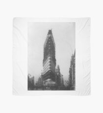 Pañuelo Old NYC Flat Iron Building Construction Photograph