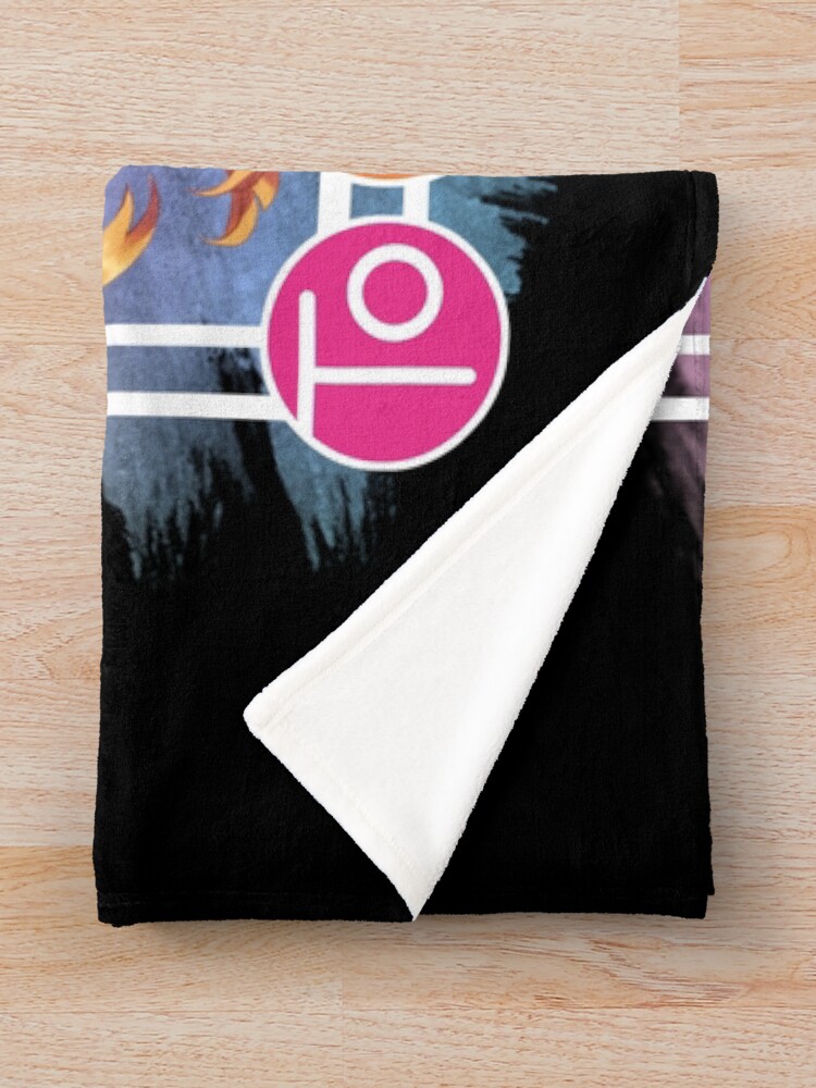 Alternate view of Toradora Throw Blanket