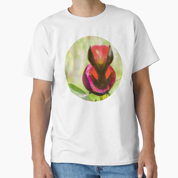 The essence of the peony Classic T-Shirt
