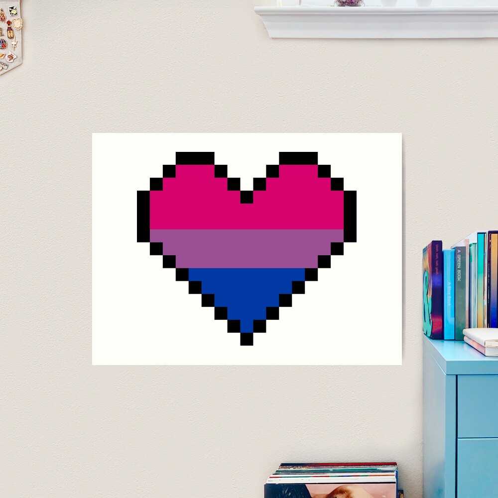 💜🌸❄️👩🏼‍🎨 — Pride pixel-art. 32x32 piece. I decided to make