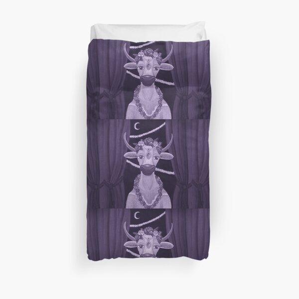 Vintage Cow Bride with Aquamarine Gemstone Indian Headpiece Duvet Cover