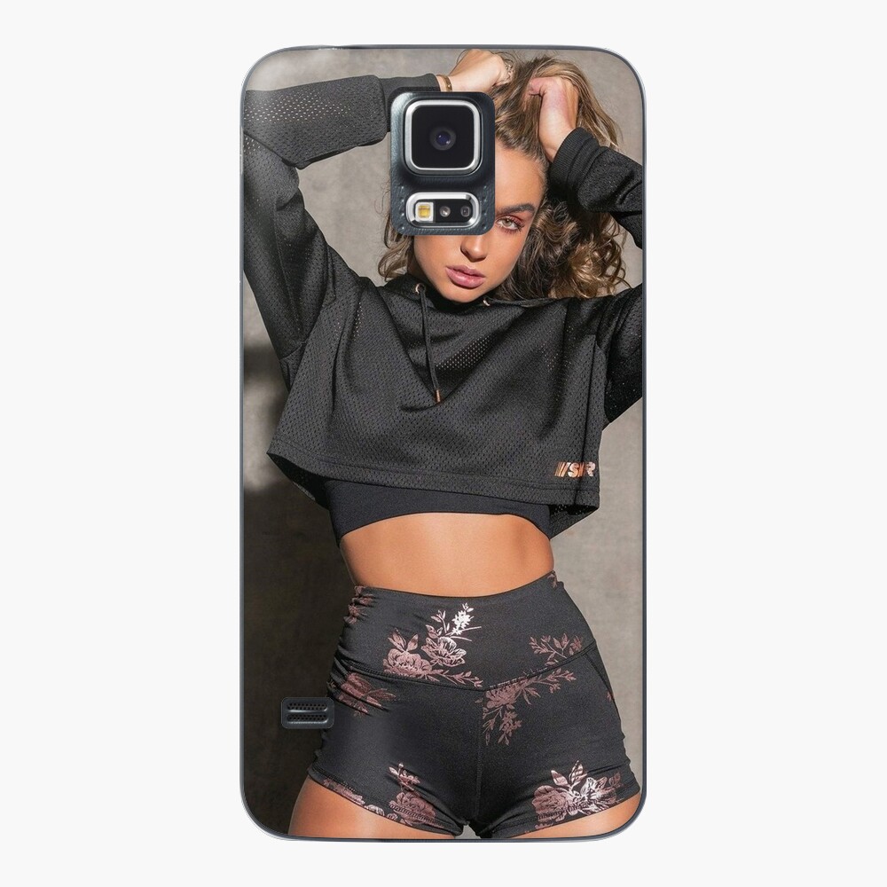 Sommer Ray - #1 Fan iPad Case & Skin for Sale by Rybariuns