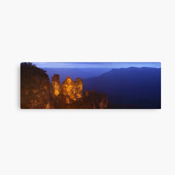 Three Sisters Dusk, Blue Mountains, Australia Canvas Print