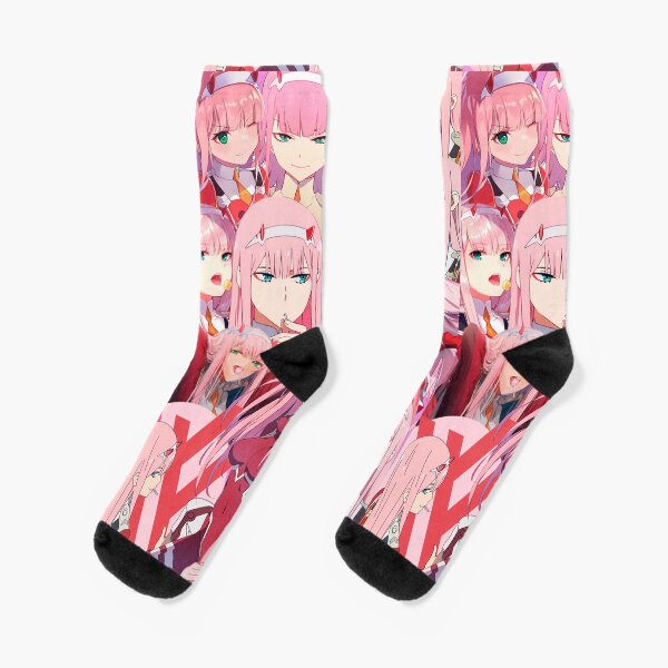 Zero Two Collage Socken