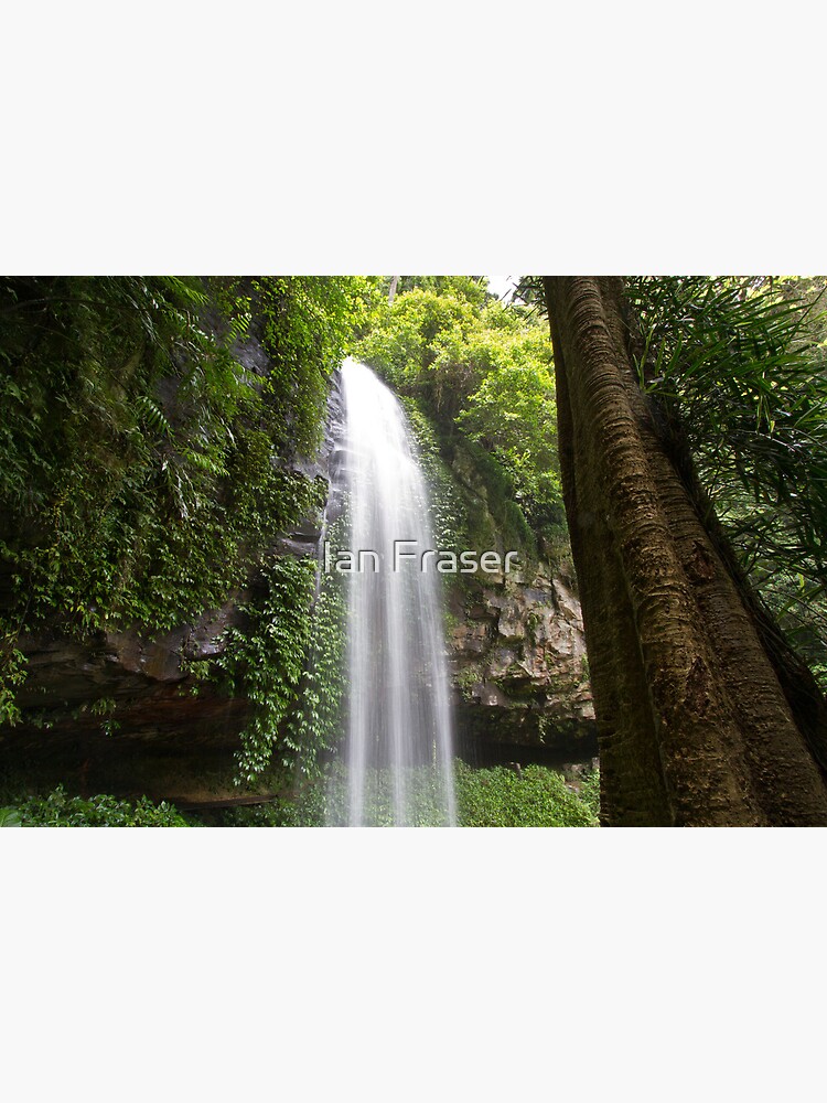 Crystal Falls by Mowog
