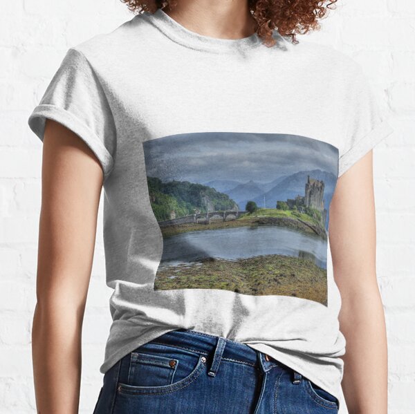 Eilean Donan Castle in the Highlands of Scotland Classic T-Shirt
