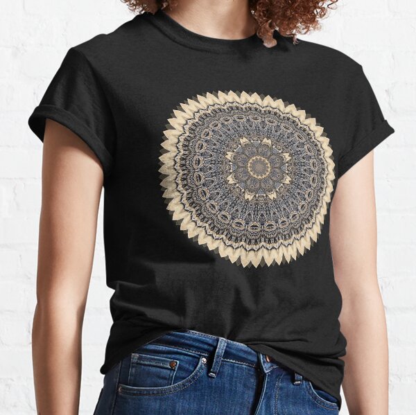 Wolf Wood Mandala Hand Painted Skateboard Art Classic T-Shirt