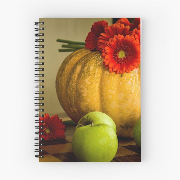 Aperçu de l'œuvre Halloween pumpkin card  créée et vendue par ClaireMarie Photography.