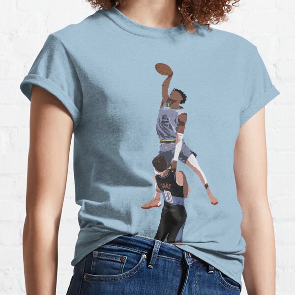 Ja Morant Presque Dunks Sur Kevin Love T-shirt classique