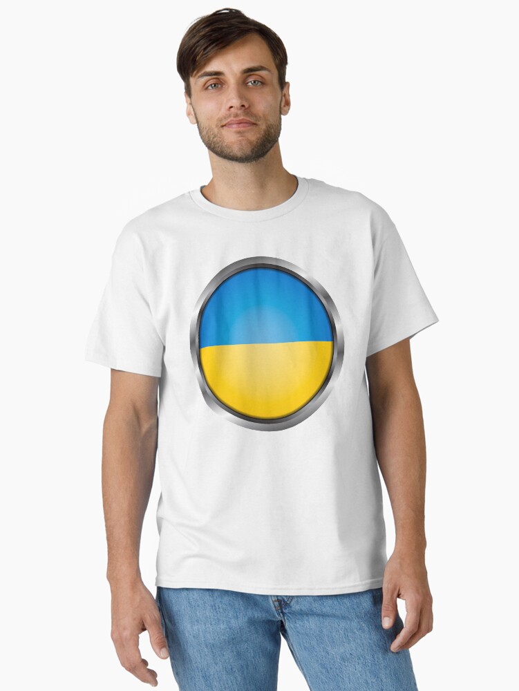 Thumbnail 1 von 7, Classic T-Shirt, Ukraine Flagge runder Metallrahmen designt und verkauft von mattpanta.