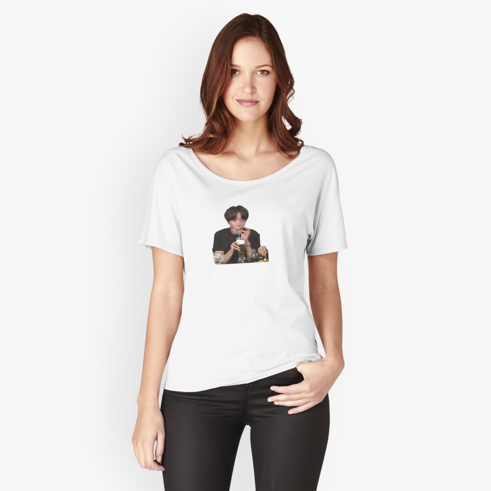 Artikel-Vorschau von Loose Fit T-Shirt, designt und verkauft von bagtag101.