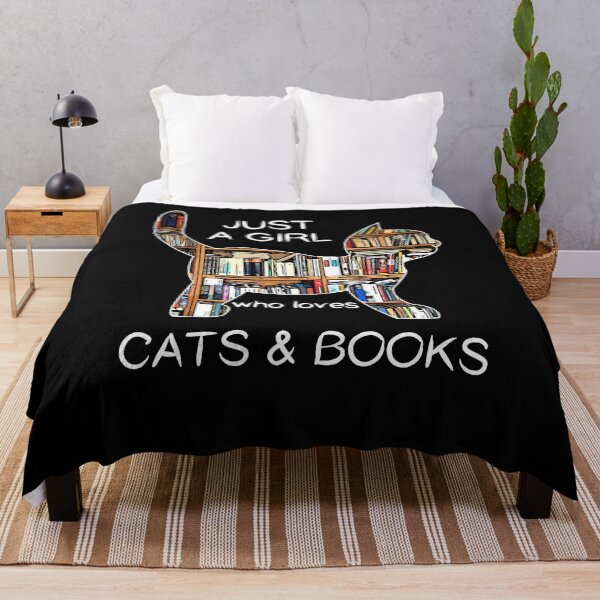 Item preview, Solo una chica que ama los gatos y los libros designed and sold by EllenTune.