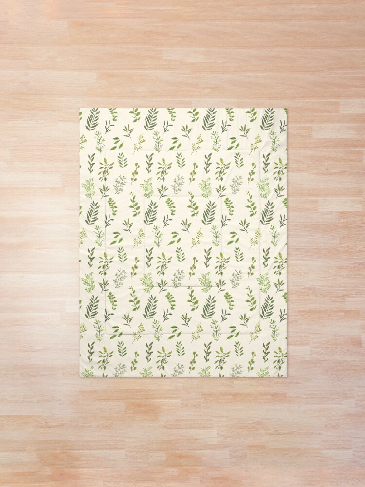 Alternate view of Leaf Pattern Comforter