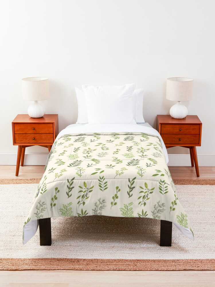 Alternate view of Leaf Pattern Comforter