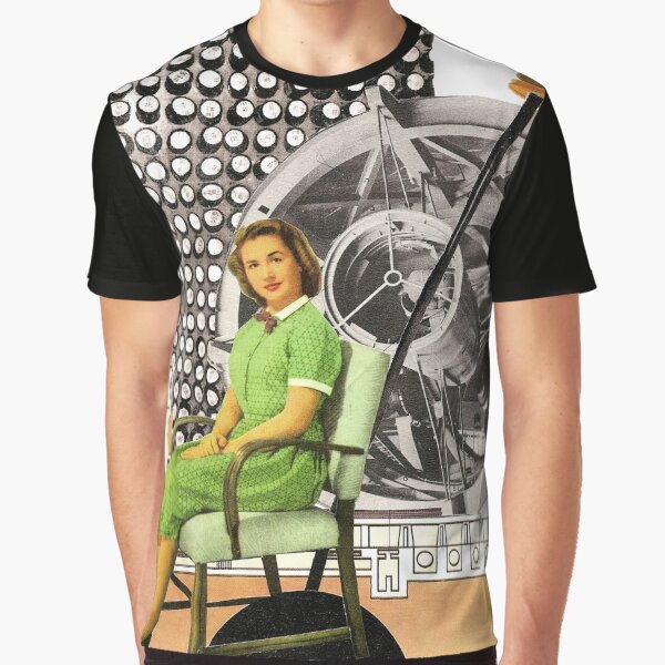 All of the sudden she realized she had an audience Graphic T-Shirt