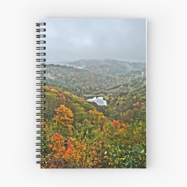 Aperçu de l'œuvre Blue ridge parkway créée et vendue par Pixelmax.