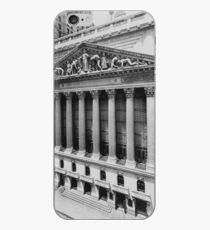 Vinilo o funda para iPhone Vintage NYC Stock Exchange Photograph (1908)