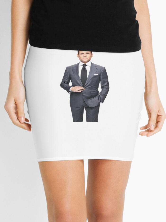 suit mini skirt