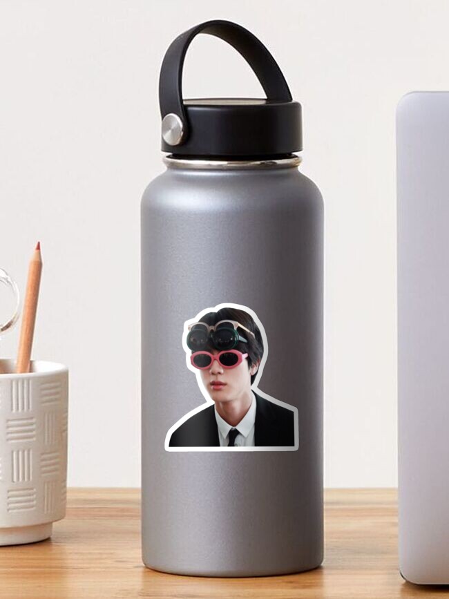 Thumbnail 1 von 3, Sticker, Jin X3 Brille designt und verkauft von bagtag101.