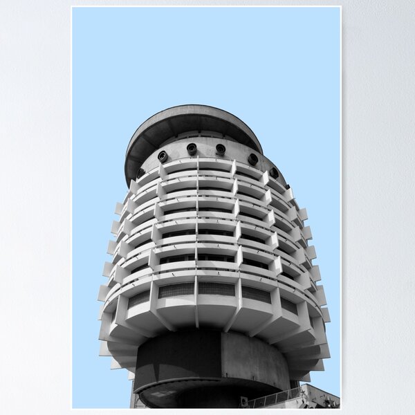 Artikel-Vorschau von Kiews brutalistische kommunistische Architektur, designt und verkauft von untitledstory.