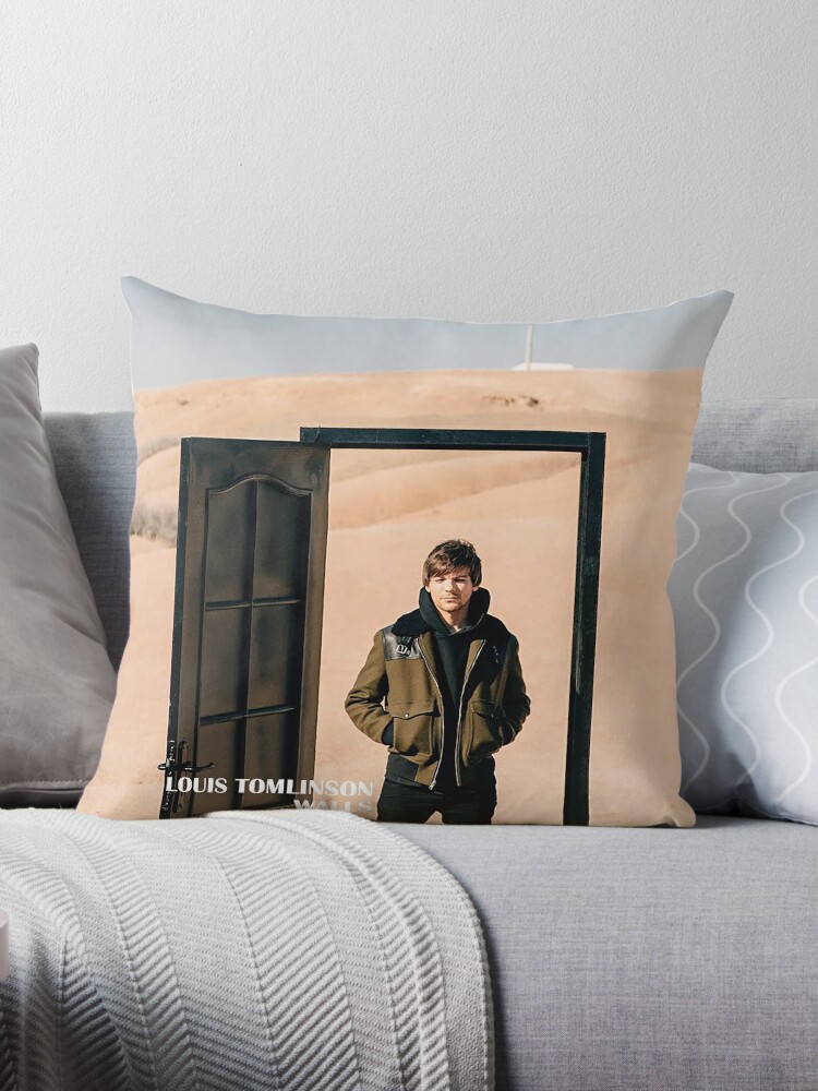 Dadang New Tomlinson Walls American Tour 2020 Throw Pillow for Sale by  ndagonzalez