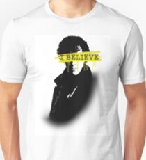 I BELIEVE IN SHERLOCK HOLMES Unisex T-Shirt