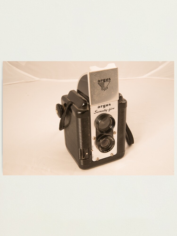 Alternate view of Argus Photographic Print