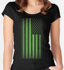 Amerikanische Idiot Flagge - Green Day Tailliertes Rundhals-Shirt