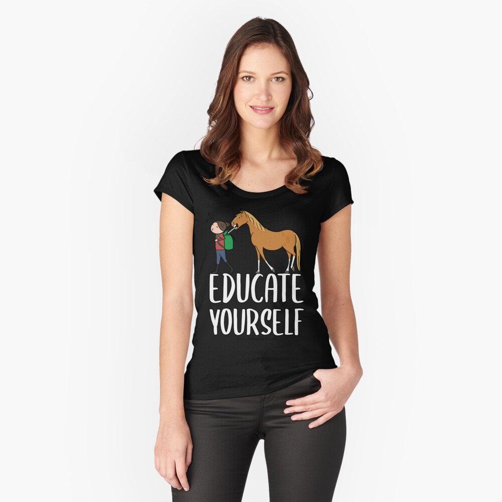 Aperçu de l'œuvre T-shirt échancré créée et vendue par jannekoekie.