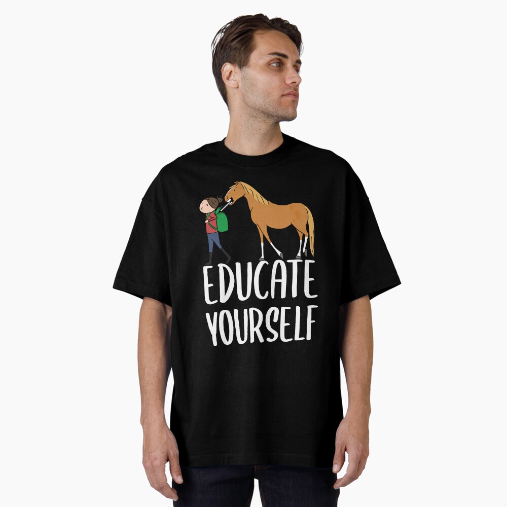 Aperçu de l'œuvre T-shirt oversize créée et vendue par jannekoekie.